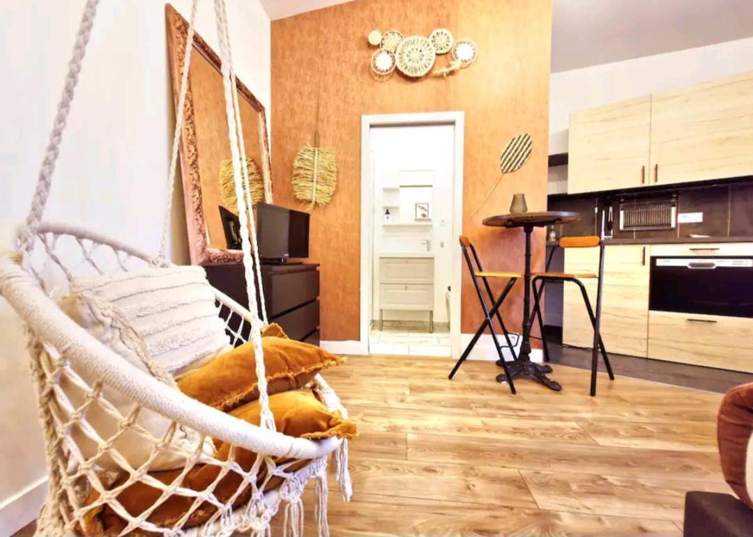 Maison Juliette Clichy Eksteriør bilde