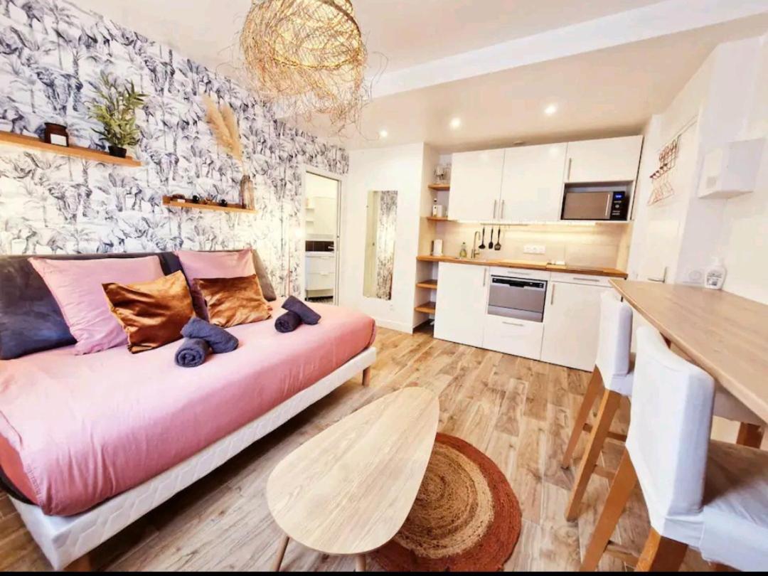 Maison Juliette Clichy Eksteriør bilde
