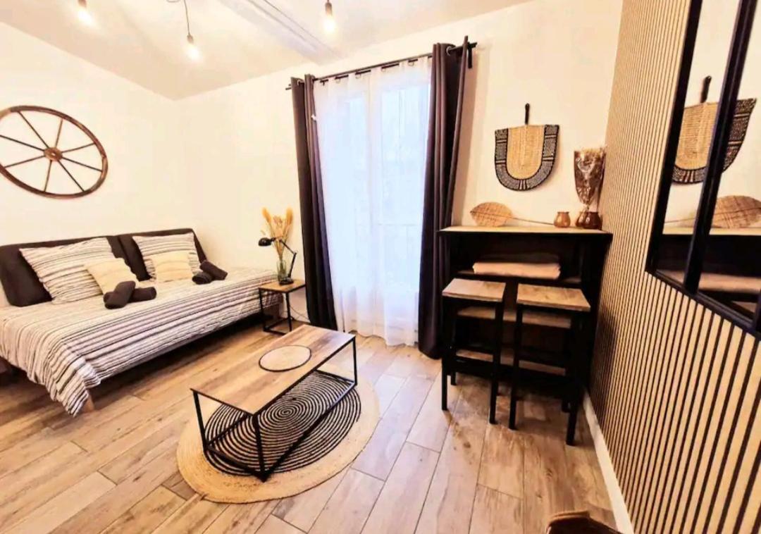 Maison Juliette Clichy Eksteriør bilde