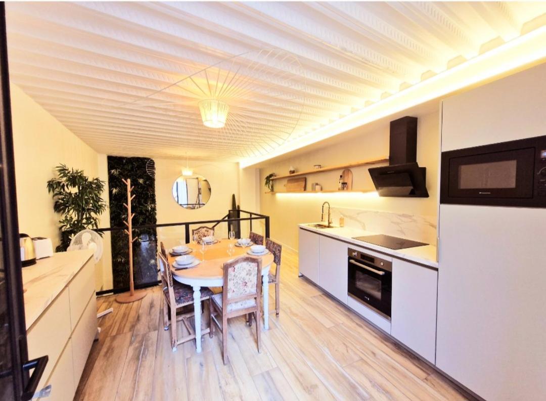 Maison Juliette Clichy Eksteriør bilde
